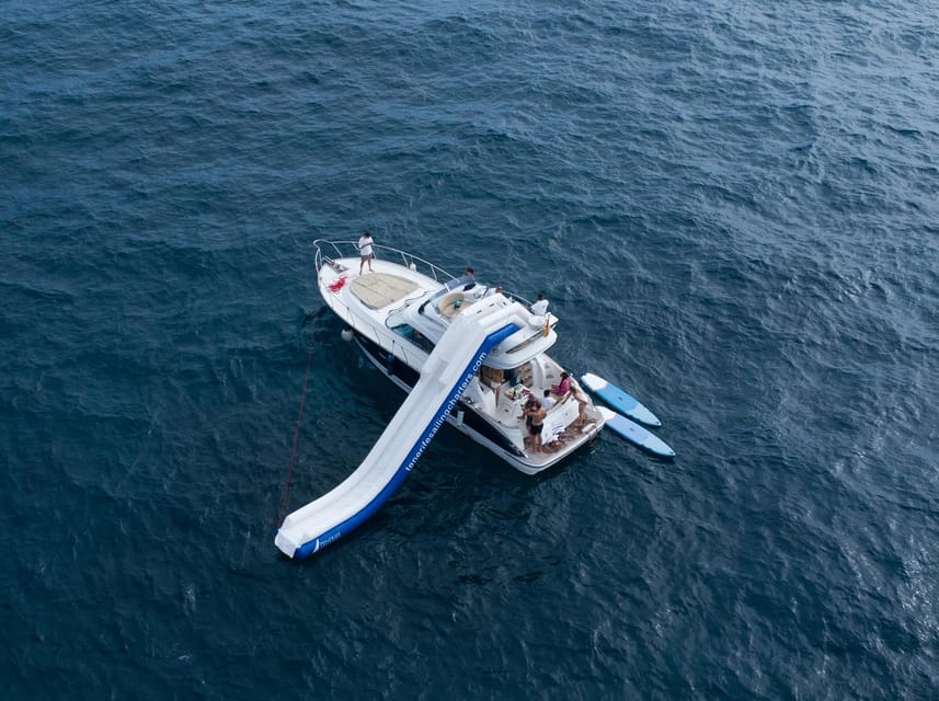 Tenerife: Shared Yacht Cruise with Champagne and Tapas - Drinks and Tapas: The Deck-Food Plan Actually Works