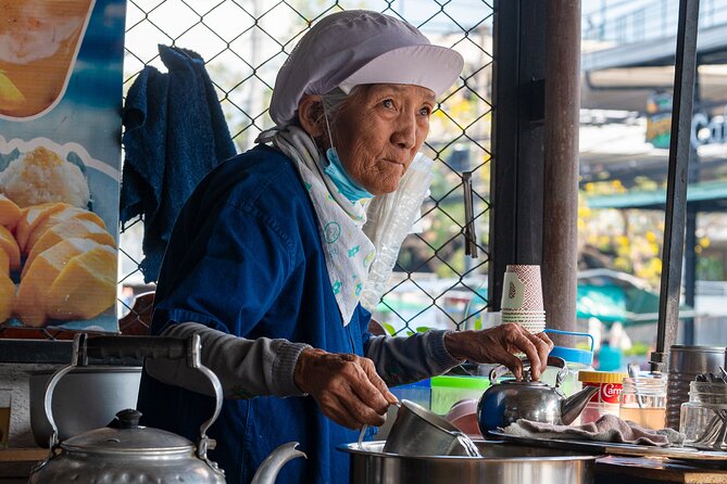 Thai Street Food & Morning Market Walking Tour in Hua Hin - Stop 2: Chat Chai Market produce lessons you can use later