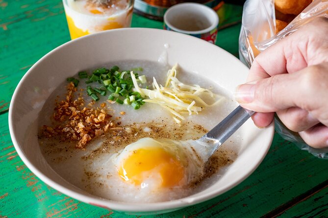 Thai Street Food & Morning Market Walking Tour in Hua Hin - A 3.5-hour morning walk that stays manageable