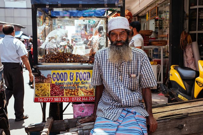 The 10 Tastings of Colombo With Locals: Private Street Food Tour - Who Should Book This Colombo Street Food Tour