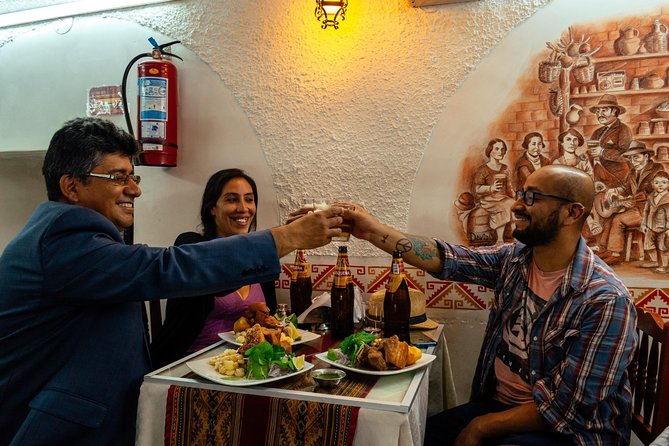The 10 Tastings of Cusco With Locals: Private Food Tour - Tambomachay: quick empanada-style bites for momentum