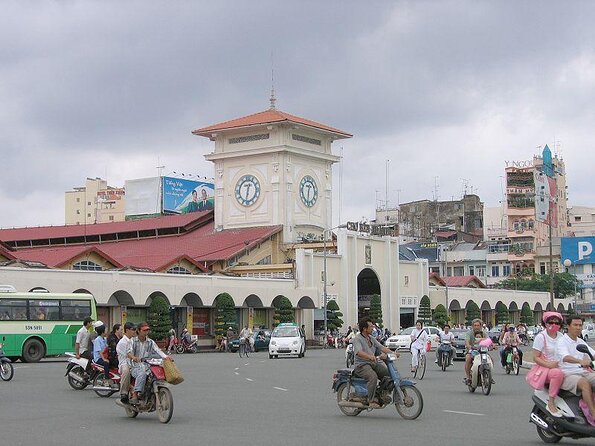 The 10 Tastings of Ho Chi Minh City With Locals: Private Street Food Tour - Quick hits