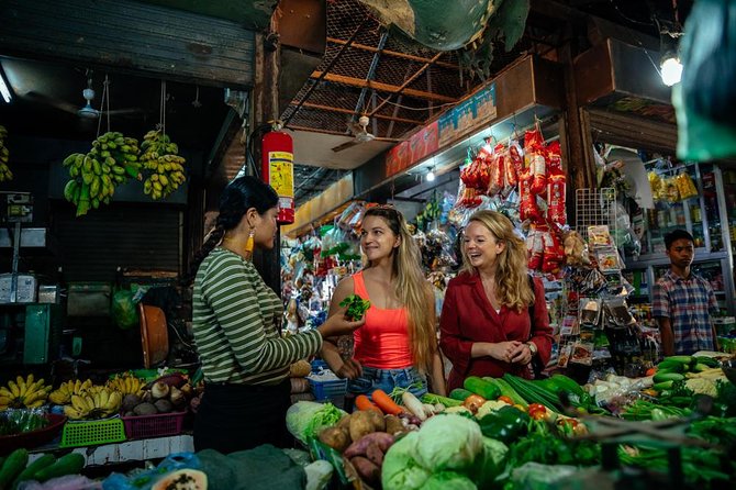 The 10 Tastings of Siem Reap With Locals: Private Street Food Tour - Where you start: Pokambor Avenue, then a food-focused city loop
