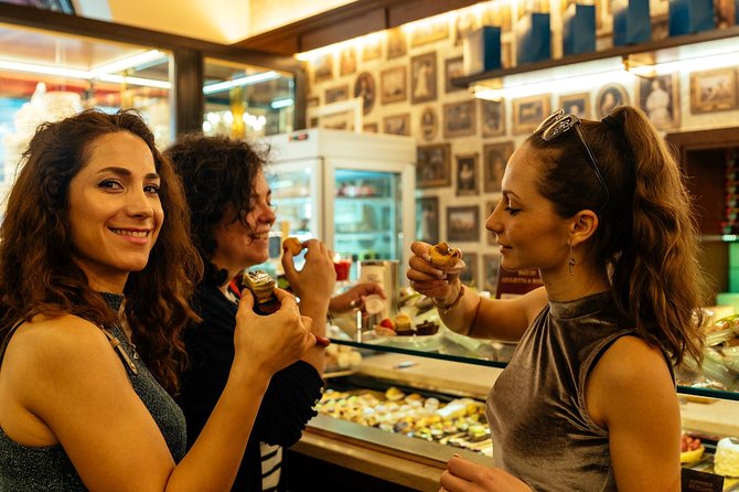 The 10 Tastings of Verona With Locals: Private Food Tour - Piazzale Castel San Pietro: arancino and baccalà canapè classics