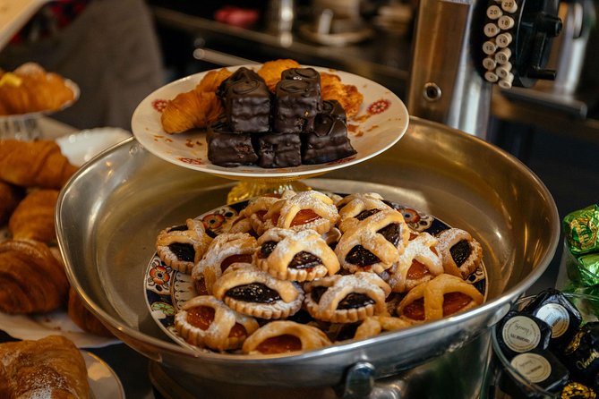 The 10 Tastings of Verona With Locals: Private Food Tour - Price and value: what $159.79 buys you