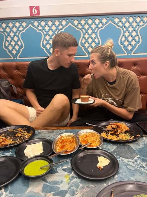 The Great Indian Food Tour: Old Delhi Food and Heritage Walk - What to Watch For: Crowds, Smells, and a Pace That Moves