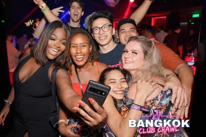 The Highest Rated Food Tour in Bangkok 10+ Tastings - Guide quality: why names like Nae and Tina keep showing up