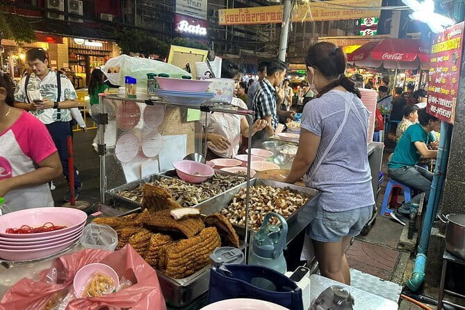 The Highest Rated Food Tour in Bangkok 10+ Tastings - What you actually eat: curry, noodles, pork leg, and dessert