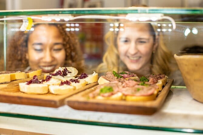 The Other Side of Florence Food Tour with Eating Europe - Pasticceria Buonamici: coffee, floods-proof pastry history, and cantucci basics