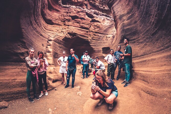 The Red Canyon Tour - Small Group Trip with Local Food Tasting ツ - Key things you’ll remember
