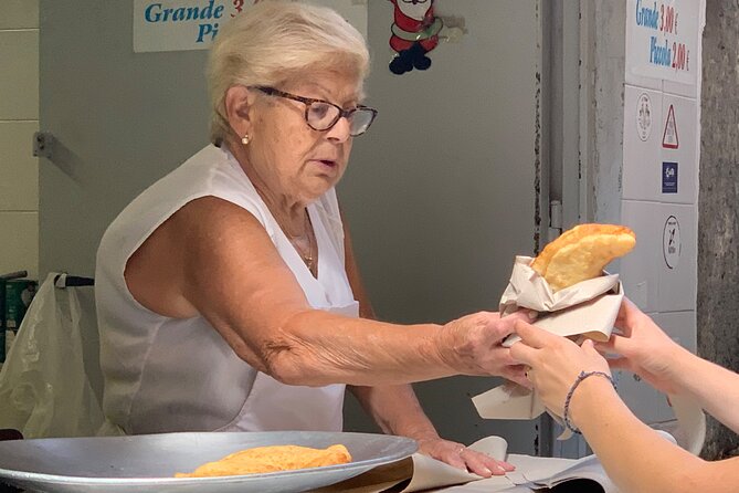 The Unfiltered Street Food & Market Tour of Naples (by Streaty) - Stop 3: Quartieri Spagnoli backstreets for two full hours