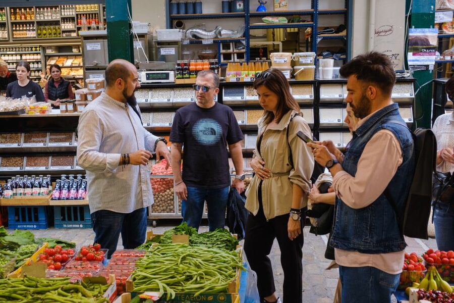 Thessaloniki: Food Tastings and Drinks tour with a Chef - Meeting Chef Panos near St. Sophia (and what that sets up)