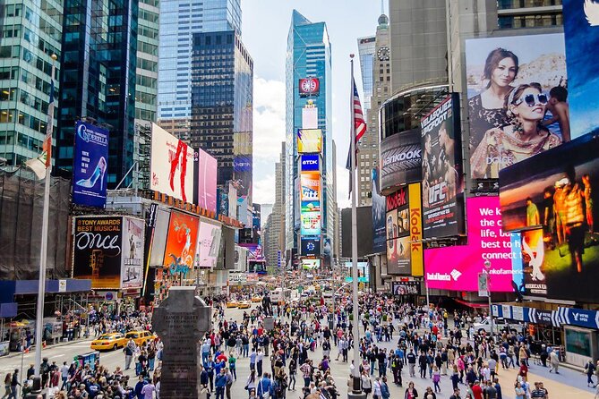 Times Square & Rockefeller Center Delicious Donut Adventure - Carnegie Hall to Studio 54: the quick-history theater circuit