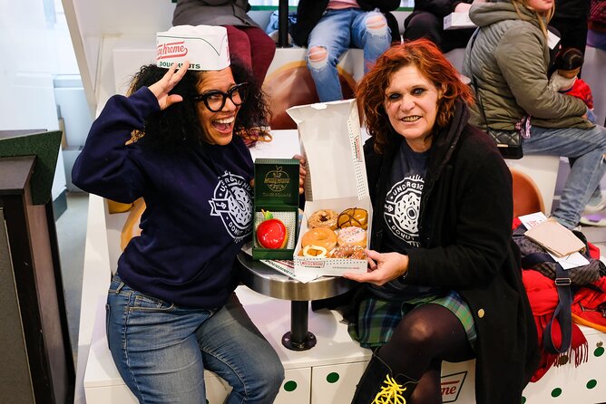 Times Square & Rockefeller Center Delicious Donut Adventure - Who should book this donut-and-landmark tour?