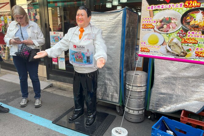 Tokyo Food Tour Taste Fresh Delights at Tsukiji Market - Small group size: why max 12 makes a difference in a crowd