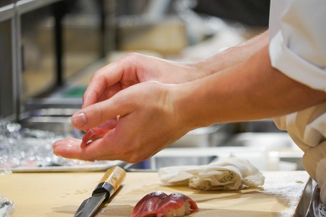 Tokyo Night Foodie Tour in Shinjuku - Seasonal Sushi, Wagyu Beef - Shinjuku at Night: Why This Food Route Feels Like Tokyo
