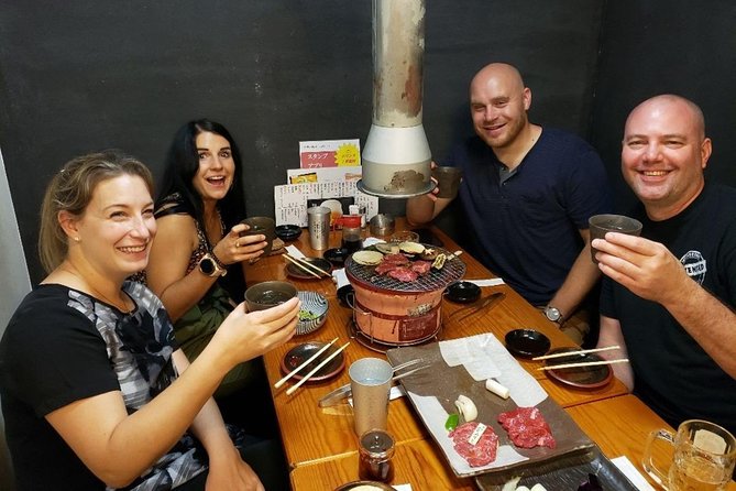 Tokyo Night Foodie Tour in Shinjuku - Seasonal Sushi, Wagyu Beef - Kabukicho After Dark: Neon Streets With a Human Translator