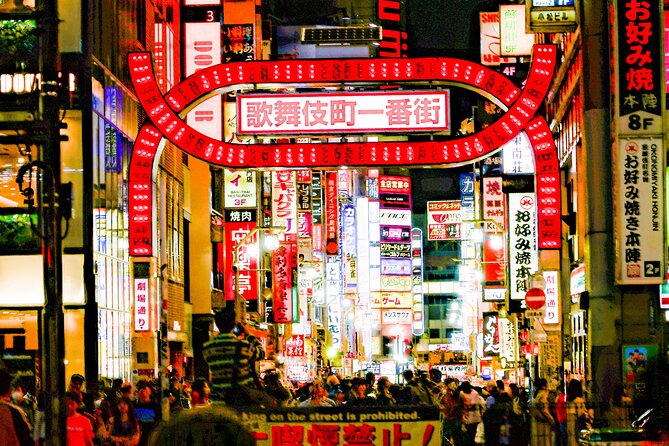 Tokyo Night Foodie Tour in Shinjuku - Seasonal Sushi, Wagyu Beef - Sushi and Wagyu Together: What the Food Pairing Really Does