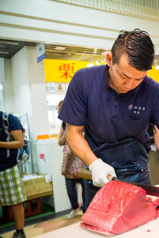Tokyo: Tsukiji Fish Market Food and Culture Walking Tour - Outer Market maze walking: what you’re really paying for