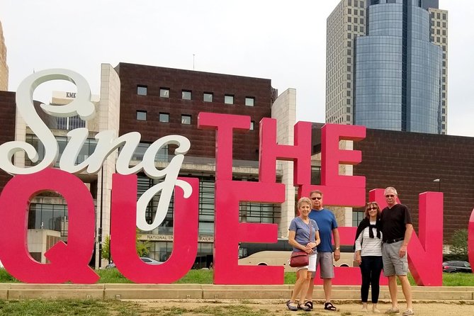 Top 10 Sites + Bites of Cincinnati Tour with Riverside Food Tours - Murals, art buildings, and the downtown architecture you’ll remember