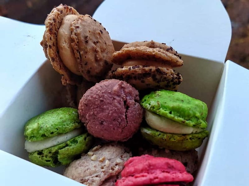 Toulouse: Guided Food Tour with Tastings - Toulouse on Foot: Neighborhoods You’ll Remember