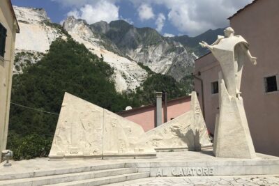 Tour of Carrara Marble: Quarry, Museum and Food Tasting - Ponti di Vara: quarry viewpoints that actually explain the work