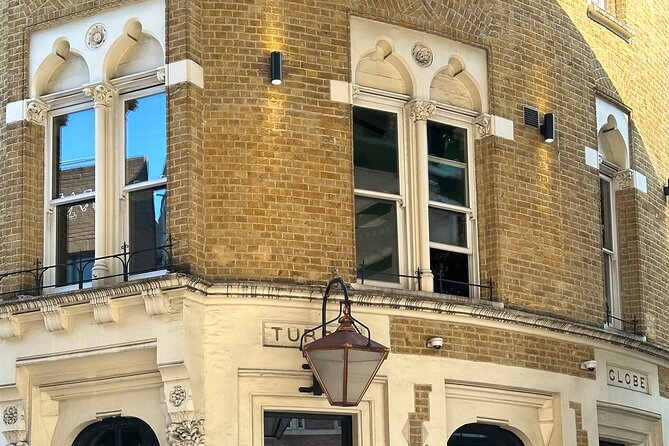 Traditional English Walking Food Tour With London Food Tours - Cheese tasting and the scotch egg moment