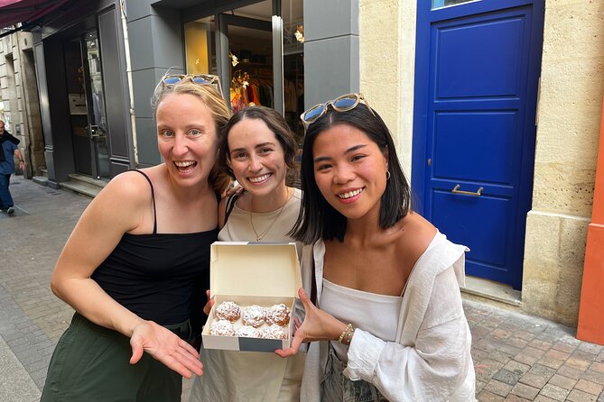 Traditional Gourmet Food & Wine Tour in Bordeaux - Hôtel de Ville: City Power, Then Food Power