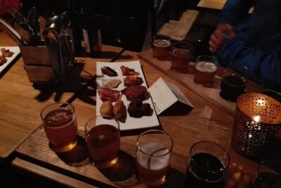 Tromso Beer Safari: Beer tasting with 10 beers and tapas - Key things that make this Beer Safari work
