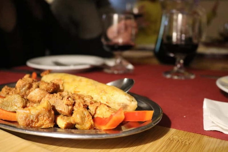 True Taste of Lisbon: Portuguese Tapas, Wine &Surprise Drink - How the two 30-minute restaurant stops work
