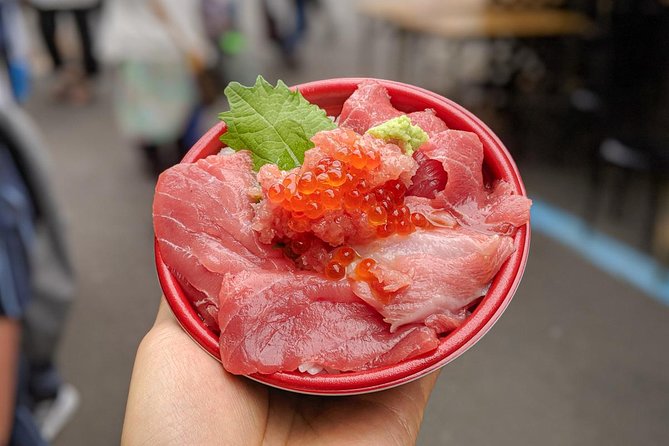 Tsukiji Fish Market Food Tour: Seafood, Street Food & Hidden Gems - Key things to know before you go