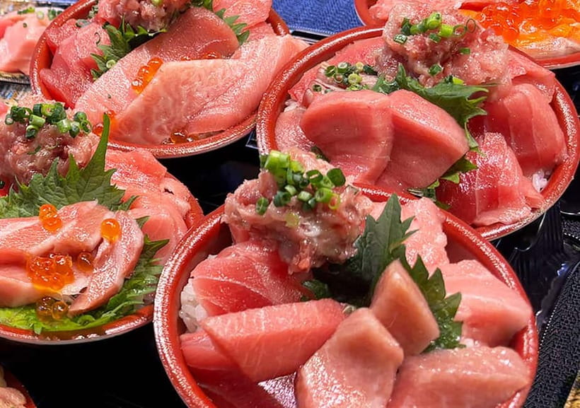 Tsukiji Fish Market: Street Food & Culture Walking Tour - Tsukiji Street Food with a Local at Tsukiji Jogai Market