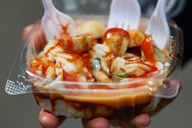 Ultimate Chinatown Walking Food Tour in New York City - What the guides do beyond food: history, tips, and off-beaten-path confidence