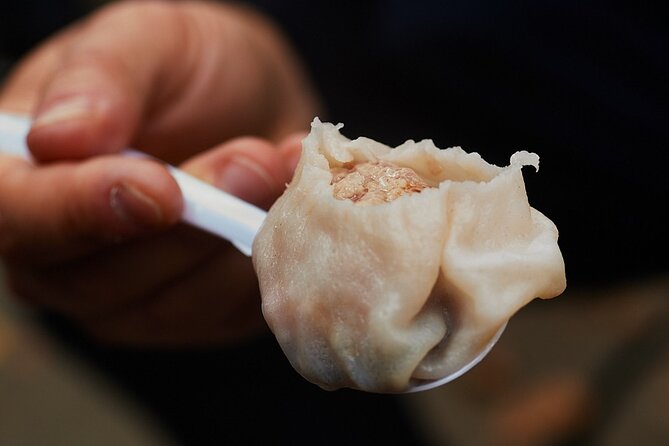 Ultimate Chinatown Walking Food Tour in New York City - Walking comfort: clothing, mask choice, and how to keep the day enjoyable