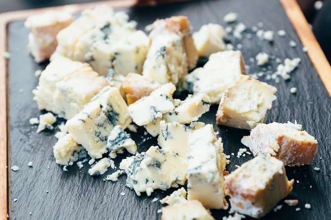 Ultimate London Cheese Crawl : Guided Food Tour - Guides, Games, and the Small-Group Feel