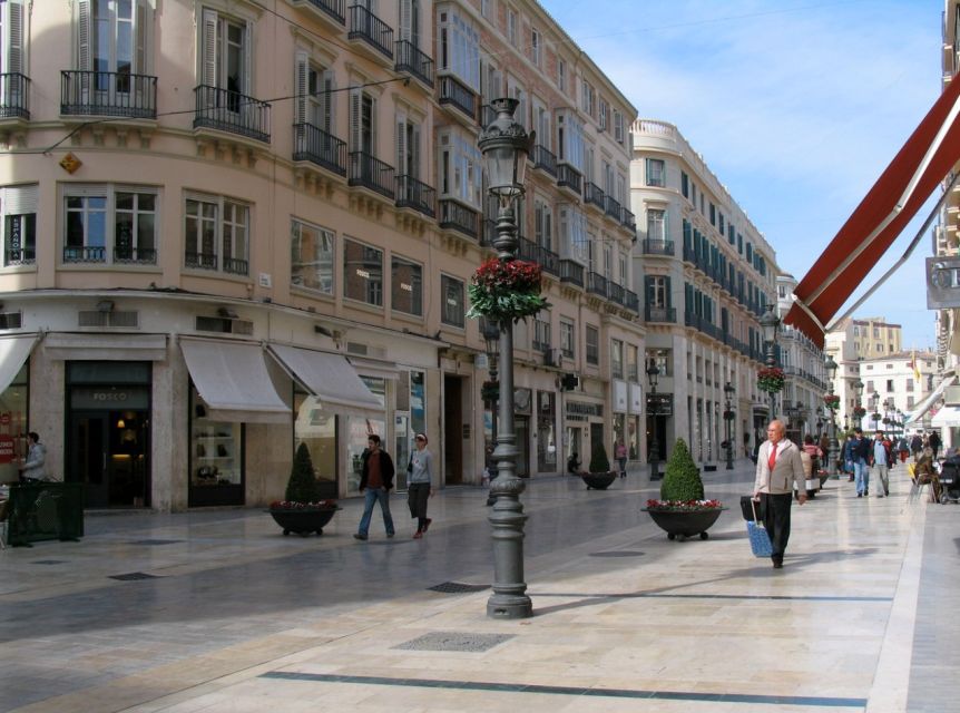 Ultimate Malaga: History and Tapas All Included - Málaga Cathedral: Renaissance Ambition, and the Sunday Caveat