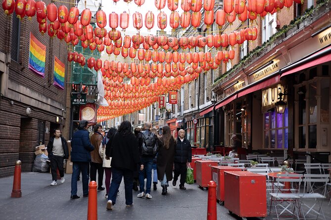 Ultimate Soho and Chinatown Food Walking Tour in London - Stop 4: The White Horse Pub, Sticky Toffee Pudding, and Beer