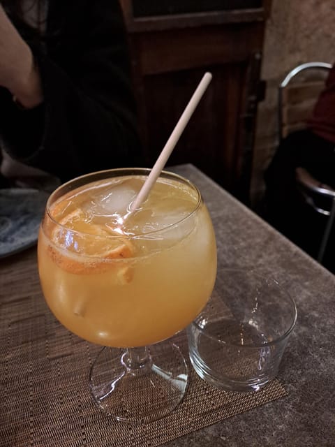 Valencia: Authentic Tapas & Drinks with a Local - Agua de Valencia in dinner slots: why it has a protected identity