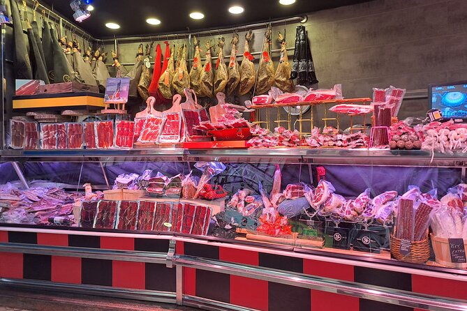 Valencia Food Tour: Tapas, Drinks and Delights with a Local - Drinks, the 18+ Limit, and Non-Alcoholic Options