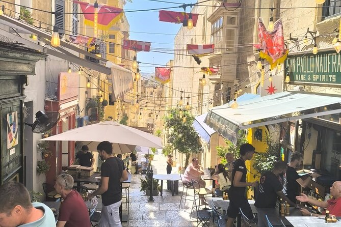 Valletta: Best of Malta Food Tour by Do Eat Better - Merchants Street: Bigilla with Galletti and a Drink Break