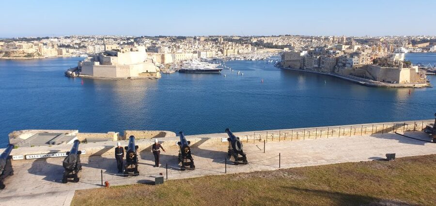 Valletta: Food Walking Tour with Tastings - Meeting at Valletta’s gates: find the Triton Fountain, then follow the shade