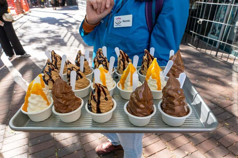 Vancouver: Gastown Historical Walking Food Tour - Where You End: Maple Tree Square and Your Next Meal Plan
