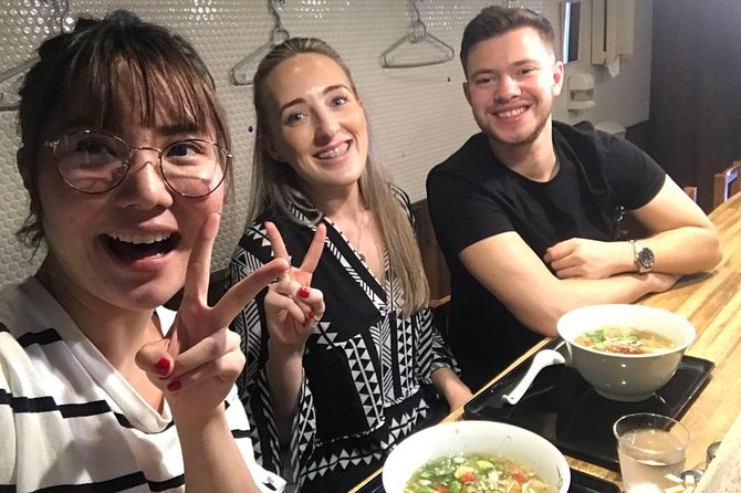 Vegan Friendly Sushi & Okonomiyaki Shibuya Night Foodie Tour - Meeting at Shibuya Tsutaya and getting oriented fast