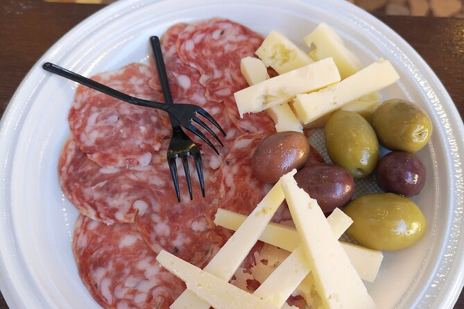 Venice Cicchetti, Spritz and Wine Tour with a Local Guide - Cannaregio’s bacari stops: cicchetti you can actually taste