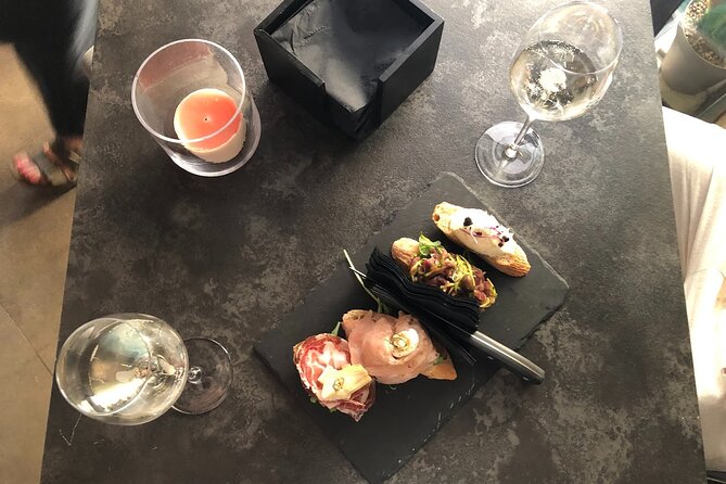 Venice Food Tour with 6+ Tastings with Cicchetti, Spritz & More - Stop 3: Cannaregio (2 hours) and the Bacari Way of Eating