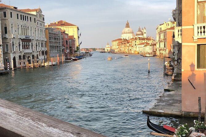 Venice Food Tour with 6+ Tastings with Cicchetti, Spritz & More - What You’ll Eat: Cicchetti, Baccalà Mantecato, Polenta, Pasta, and Tiramù