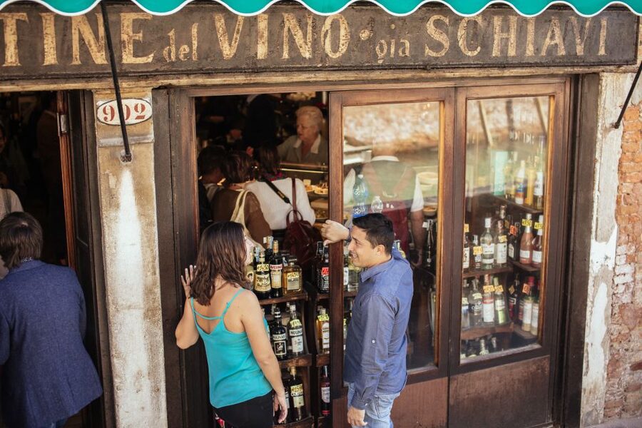 Venice: Private Food Tour – 10 Tastings with Locals - Practical tips to make the 10 tastings work for you