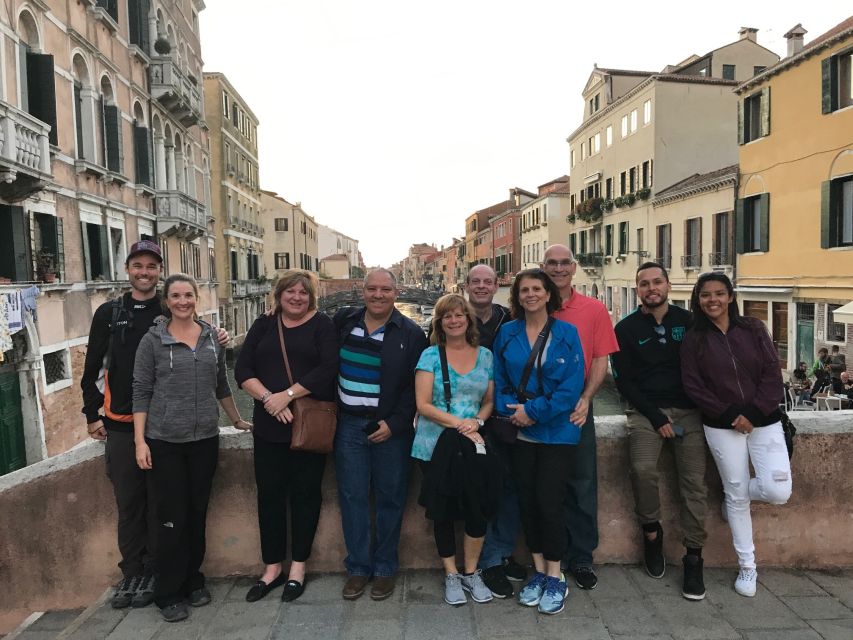 Venice: Street Food Tour with a Local Guide and Tastings - Cicchetti Basics: How Venetian Tapas Work in Cozy Bàcari