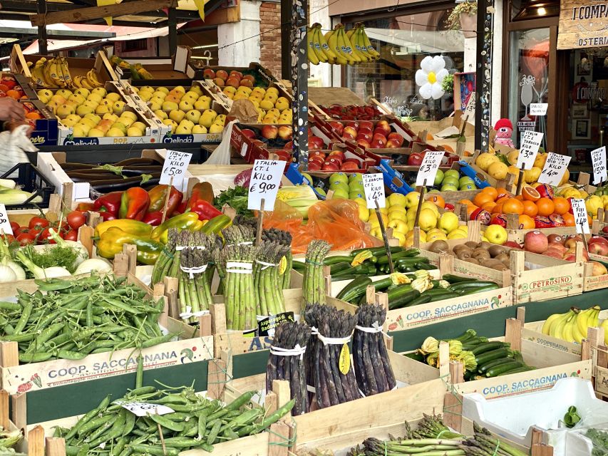 Venice: Street Food Tour with a Local Guide and Tastings - Campo San Polo to Basilica dei Frari: Food Stops With a Serious Spine