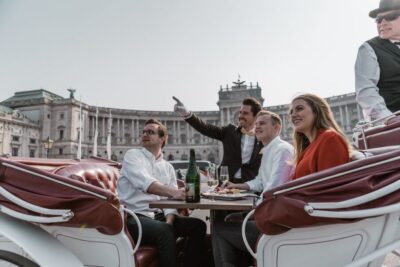 Vienna: Culinary Horse-Drawn Carriage Experience - Meeting point check: Albertina side of Augustinerstraße